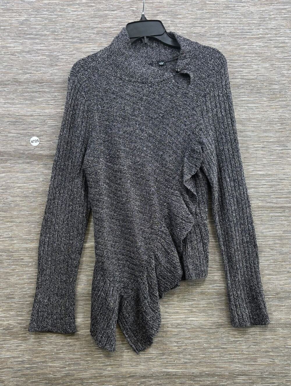 Knitted & Knotted Sweater Womens M Gray Cowl Neck Asymmetrical Hem Knit Pullover